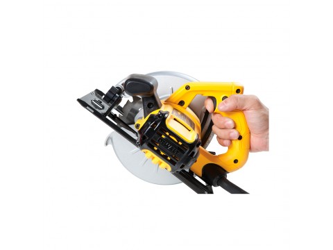 Пила дисковая DeWALT DWE560-QS