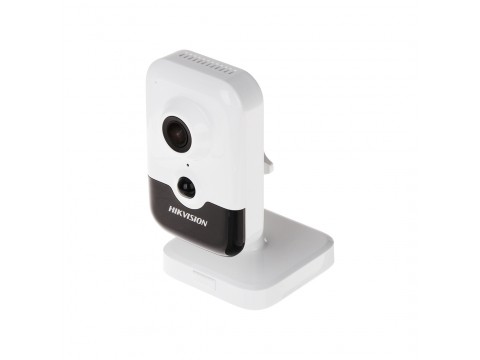 IP видеокамера Hikvision DS-2CD2423G2-I