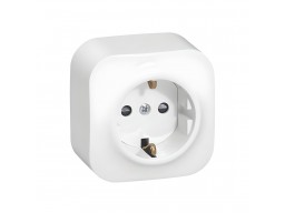 Розетка с зк с зш Legrand Forix 16A 250В IP20 накладная белый
