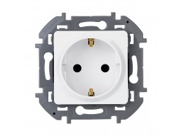 Розетка 2К+З 16 А 250 В Legrand Inspiria 673720 белый