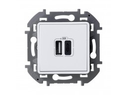 Зарядное устройство с двумя USB разьемами AC 240В/5В3000мА Legrand Inspiria 673760 белый