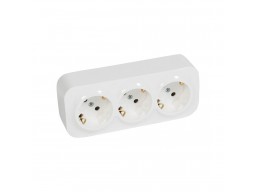 Розетка тройная с зк с зш Legrand Forix 16A 250В IP20 накладная белый