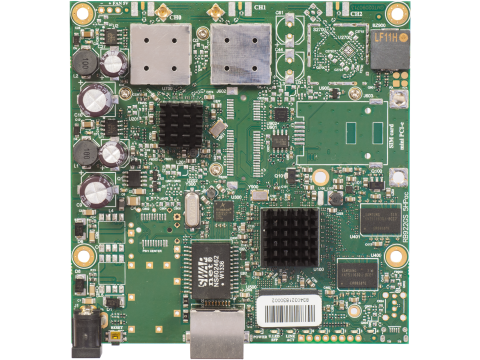 Роутер MikroTik RB911G-5HPacD / Высокая производительность и надежность