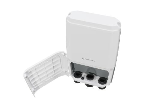 Оптический коммутатор MikroTik FiberBox Plus CRS305-1G-4S+OUT / 5 портов, 4 SFP+ порта