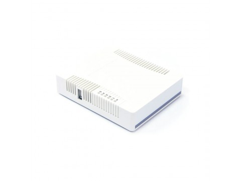 Маршрутизатор MikroTik RB951Ui-2HnD / Высокая производительность и поддержка PoE