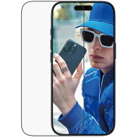 PanzerGlass Screen Protector Ultra-Wide Fit w. FASTFIT IN-A-BOX iPhone 17 Pro